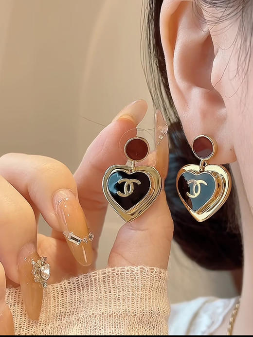 THS-无 香家 轻松的时髦感 珐琅爱心系列项链耳饰 5色 CU1344 商品图3