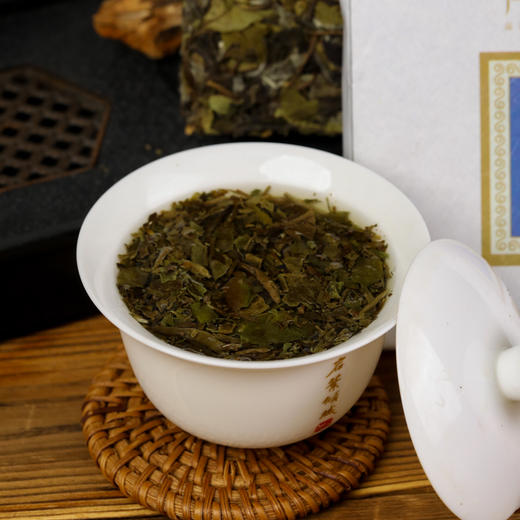 广诚行 2020年花香牡丹白茶100g茶砖 商品图2