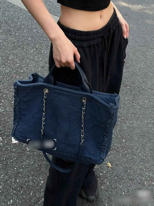 Chanel 大logo 帆布 牛仔 大号 沙滩包 商品图2
