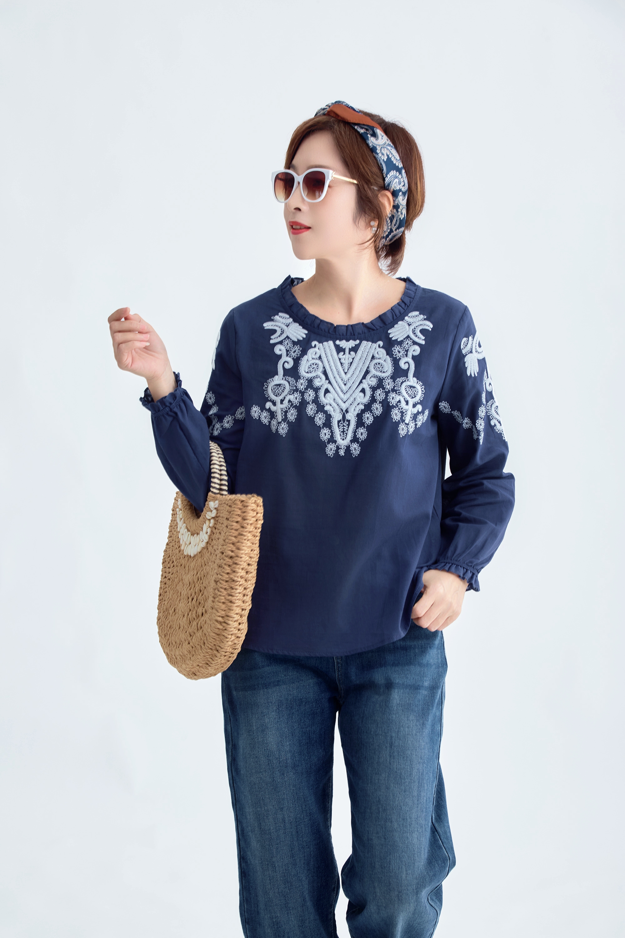 复古刺绣棉麻衬衫