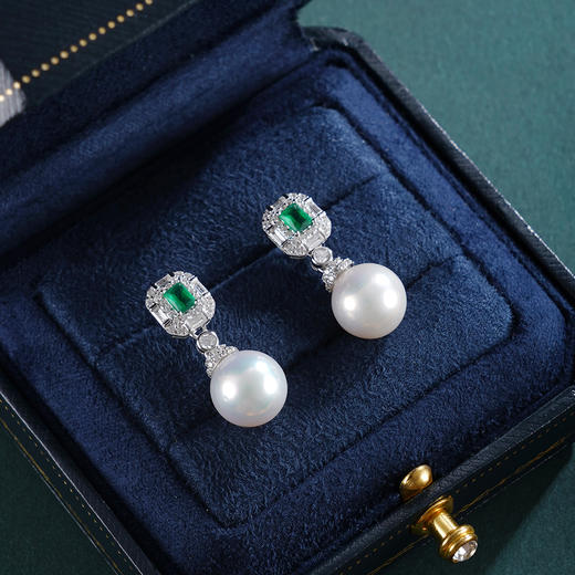 子佩集【闪耀人生】银S925珍珠惜王妃耳钉【E4007-1】10mm珠双色绿方块2601 商品图1
