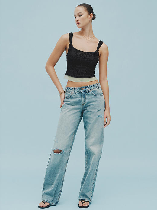 TR她热 玫瑰晨露 黑色蕾丝拼接荷叶边蝴蝶结带胸垫法式优雅吊带背心 预售 商品图4