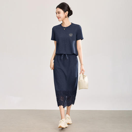 「高货wl」全新升级【铂金会员293/天猫389/差价96】(99232)洛诗琳2026新款气质山茶花烫钻短袖上衣蕾丝拼接半裙两件套 商品图1