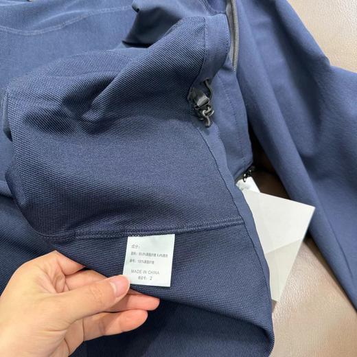 F032561春款上新功能性户外薄款透气休闲日常外套夹克 商品图10