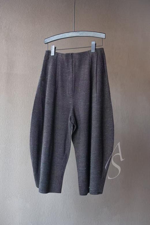 Boboutic 26SS 深灰星芒丝棉肌理针织褶裥茧型裤 商品图4