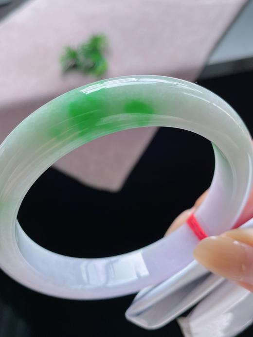 57正圈翡翠手镯 商品图1