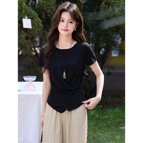 鹿向南【0328/20:00新品前1小时7折限量100件】黑色T恤