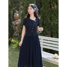 鹿向南【0328/20:00新品前一小时7折】藏蓝色连衣裙