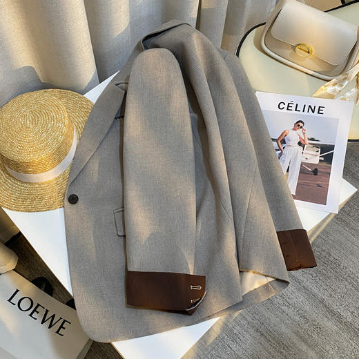 【清风外衣】米灰色复古高级感！2026轻奢撞色设计西装外套女2026新款小个子西服！ 商品图0