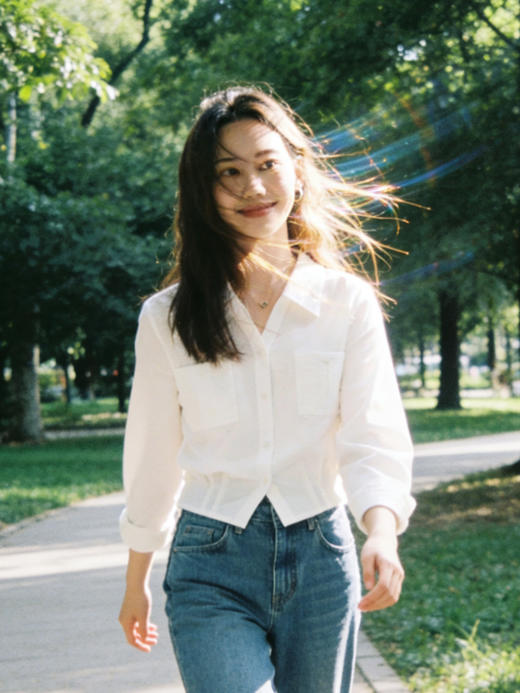 【百图lulu定制】【宝兰预售4月14日发】【法式减龄白衬衫】 短款衬衫外套  减龄显瘦衬衣 商品图2