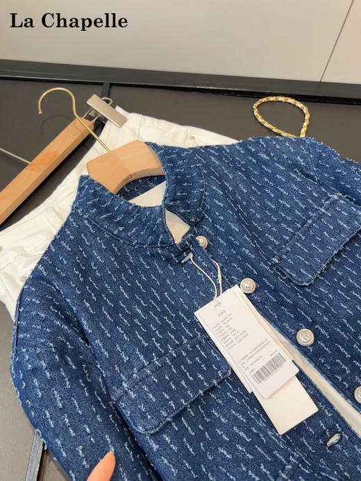 天猫同步【老钱调调~】拉夏贝尔/La Chapelle简约设计立领排扣肌理感小香外套百搭个性牛仔夹克上衣 商品图9