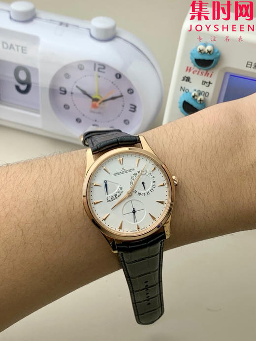 GF积家大师系列1372520“小丑” Master Ultra Thin Réserve de Marche超薄大师动显日历 938一体机 男士腕表 商品图5