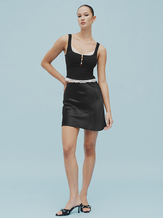 TR她热 午后花园 黑白蕾丝拼接珍珠扣带胸垫复古法式显瘦吊带背心 S/L预售 商品图4