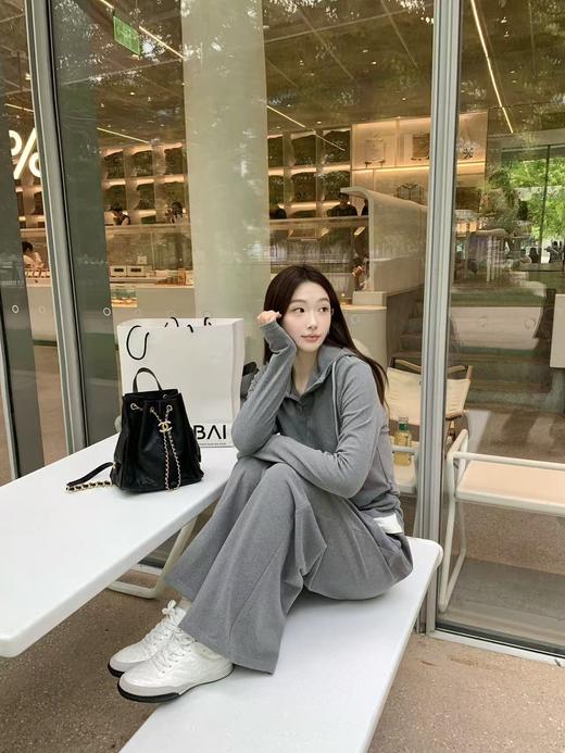 早春慵懒高级感蛋白棉绒假两件连帽套装 商品图13