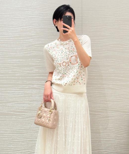 女款羊绒刺绣短袖针织衫ba010 商品图3