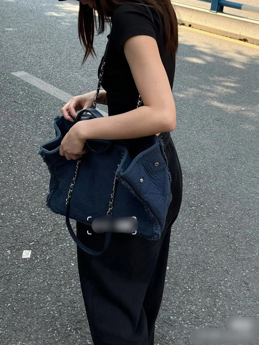 Chanel 大logo 帆布 牛仔 大号 沙滩包 商品图3