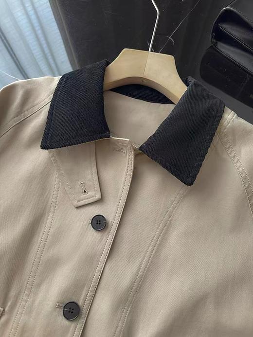 F032579日常通勤百搭休闲质地轻盈灯芯绒领夹克短外套 商品图6