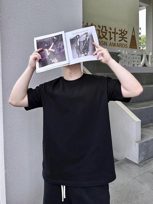 驴家 25ss压纹字母logo短袖T恤 三色可选 商品图3