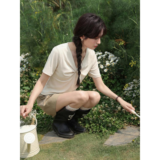 鹿向南【0328/20:00新品前一小时7折】杏色T恤 商品图4