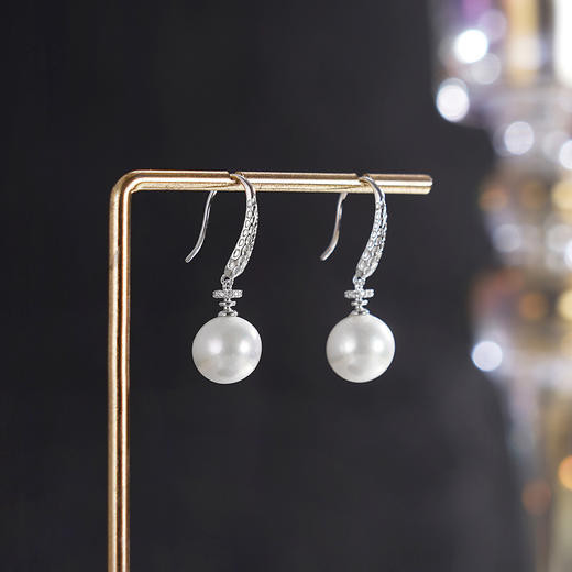 子佩集【月华轨迹】银S925珍珠惜王妃耳环【E4378】10mm珠双色单珠蛇纹2601 商品图0