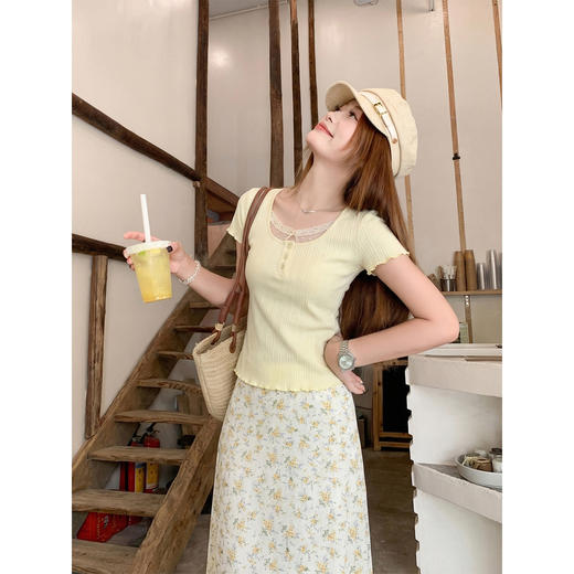 <曾小咸推荐>韩系短款花边拼蕾丝短袖t恤 商品图1