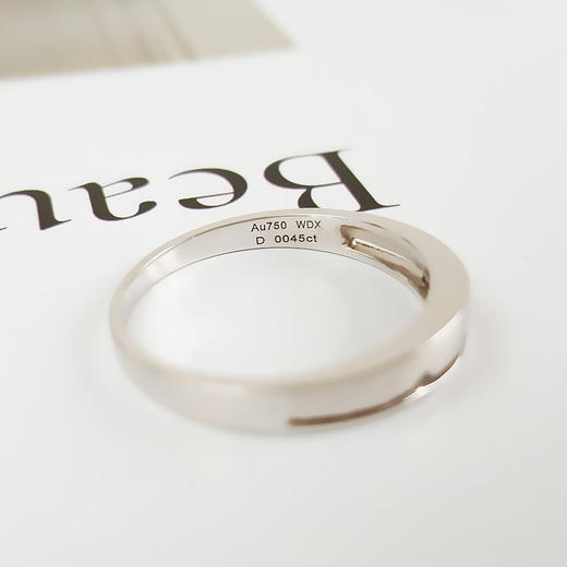 【天然正品】AU750白金简约时尚群镶款0.045克拉钻石戒指15号（戒圈可改）120226NJT67 商品图5
