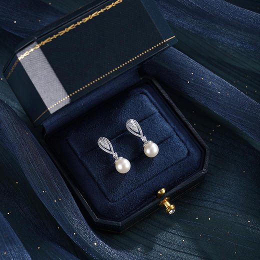 子佩集【高光时刻】银S925珍珠惜王妃耳钉【E3391】7.5mm珠双色水滴2601 商品图3
