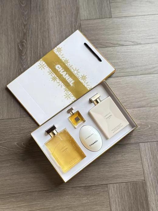 F032565斩男香清新持久香水温和清洁润肤沐浴露身体乳四件套 商品图3