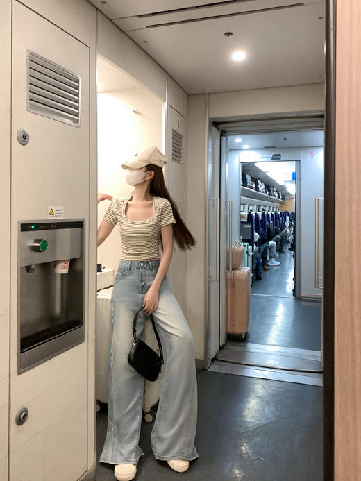 <曾小咸推荐>3.26现货秒杀 ！微信超特价！垂感天丝高腰牛仔裤 日常189.99 立减100 秒杀89.99！！ 商品图6