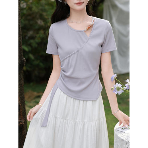 鹿向南【0328/20:00新品前1小时7折限量100件】灰紫色T恤 商品图3