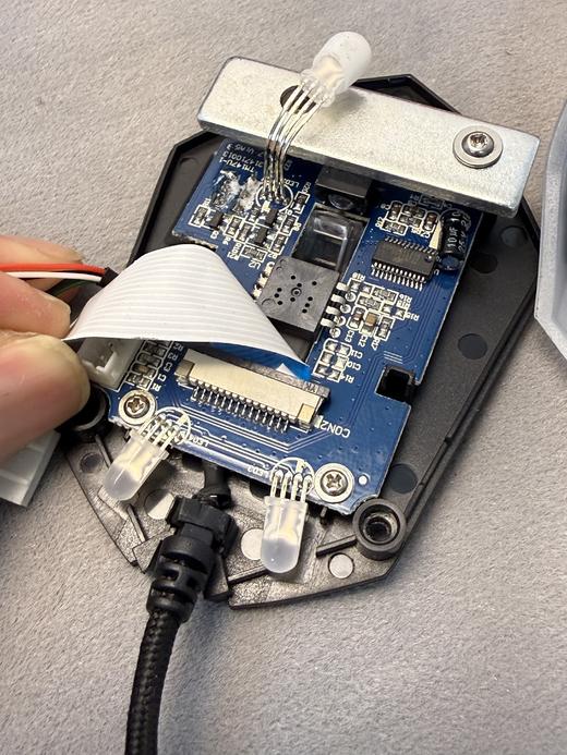 美国加州红火牛PAW3050电竞游戏鼠标 商品图6