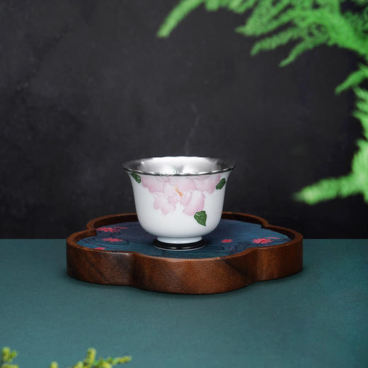 子佩集【国色欢瑞】银S990摆件【TZYF051】茶具牡丹浮雕葵口茶杯2602 商品图1