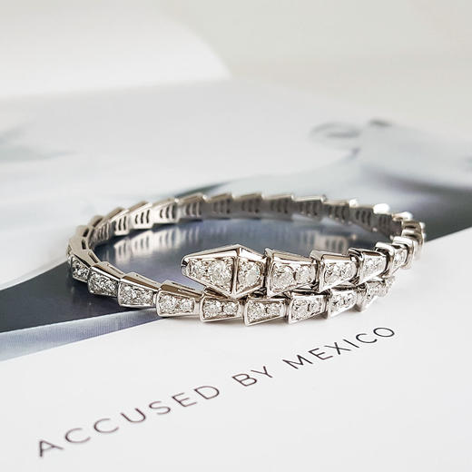 【天然正品】AU750白金经典时尚灵蛇造型高定定制款群镶钻石开口手镯S号（可调节）110326TJ19 商品图4