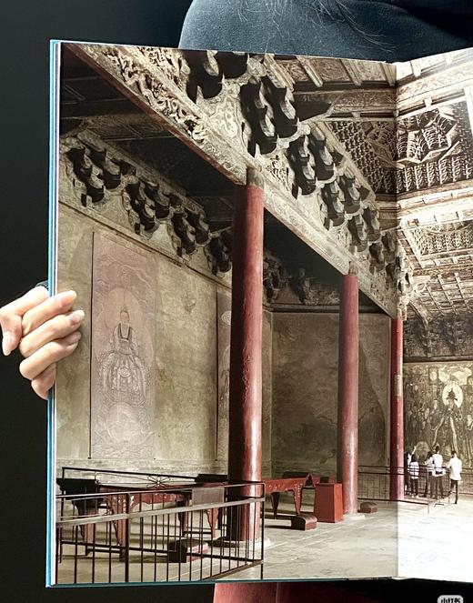 【重磅】《永乐宫：历史  信仰  艺术》,主编：李凇,布面函套,压纹烫金精装,开本：420mm×285mm 大八开,上下双册,共计 680 页辽宁美术出版社2026年1月一版一印。定价1680 商品图5