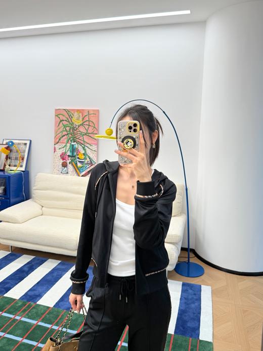 巴宝莉  全新系列拉链连帽衫 商品图3