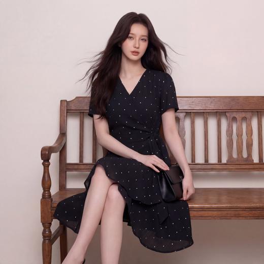 奢姿大码女装2026夏季减龄绑带设计碎花裙子胖妹妹时尚V领连衣裙9962854672 商品图1