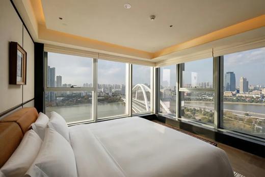 宁波Y酒店×100平 尊享江景套房 · 1晚/2晚 · 套餐丨周末不加价 商品图11