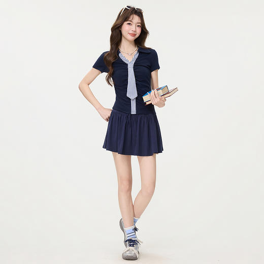 西遇格纹拼接v领短袖T恤女2026年夏季新款学院风修身显瘦上衣SS060245 商品图1