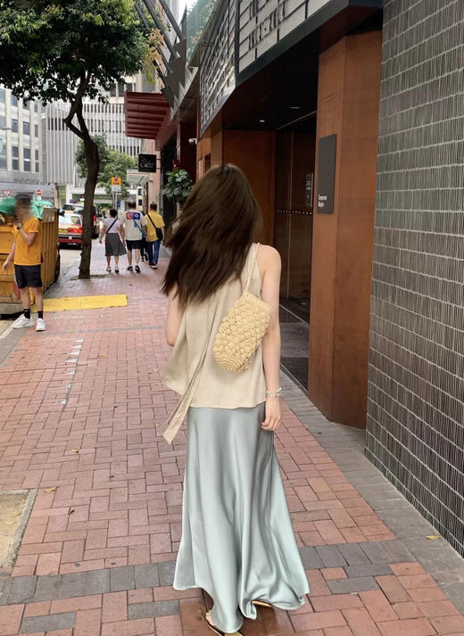 260g高密醋酸缎面鱼尾裙 | 上身垂坠有型，面料顺滑光泽度超级好，不易起褶！ 商品图2