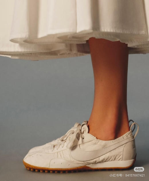 325-1绝杀地板价 情侣款 复古系带薄底运动鞋 德训鞋 偏小一码 轻便舒适美貌 商品图3