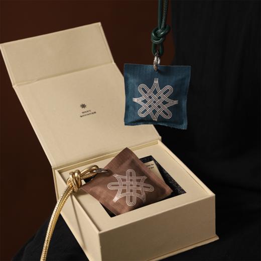 芬缘FUMARE吉结系列车载香薰挂件出风口夹两用香氛沉香衣柜香挂 商品图5