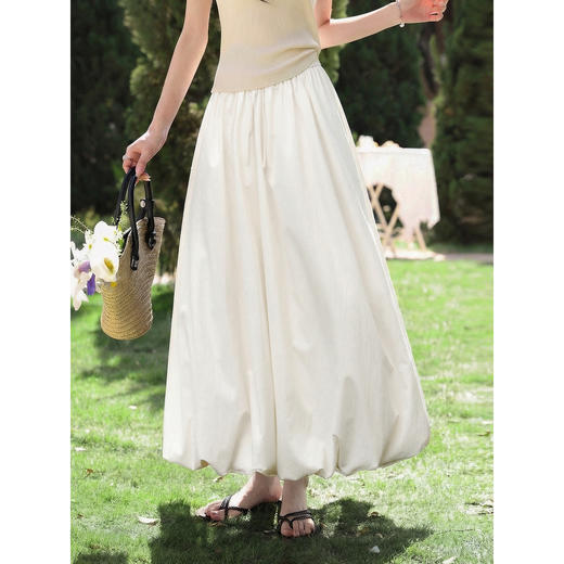 鹿向南【0328/20:00新品前一小时7折】浅杏色半身裙 商品图0