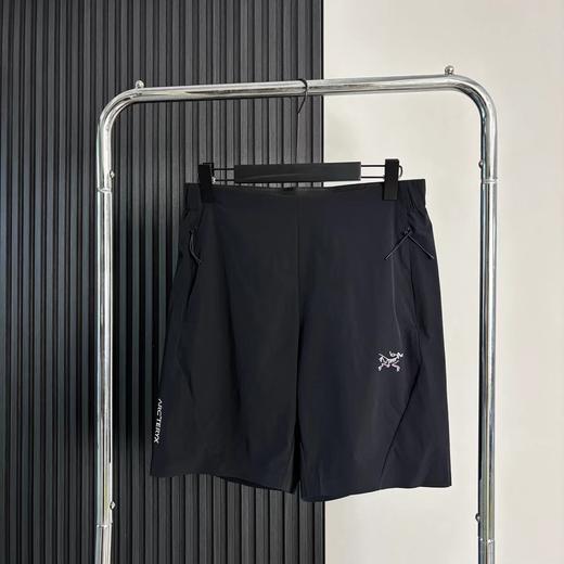 F032508春夏季新款男款户外修身剪裁轻量速干短裤 商品图2
