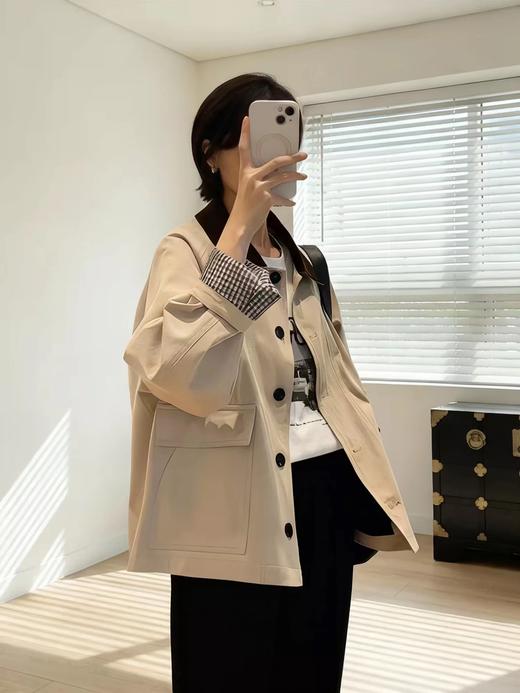 F032579日常通勤百搭休闲质地轻盈灯芯绒领夹克短外套 商品图13