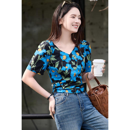 米思阳2026春夏新款法式优雅时尚衬衫别致设计感油画印花修身上衣女1389 商品图3