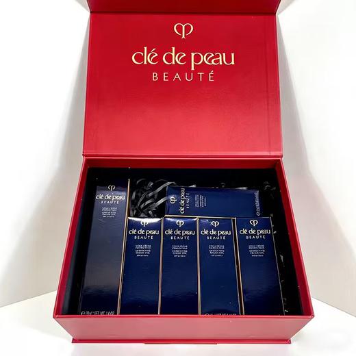 【礼盒礼袋】CPB肌肤之钥长管隔离一拖五套盒 长管隔离妆前乳37ml1+12ml5 商品图3