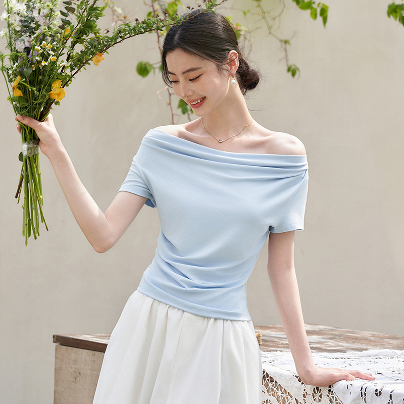 【限时秒杀】西遇一字肩短袖上衣女夏季新款大领口设计感显瘦短款正肩t恤V0050562/V0050554