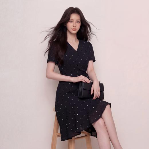 奢姿大码女装2026夏季减龄绑带设计碎花裙子胖妹妹时尚V领连衣裙9962854672 商品图4