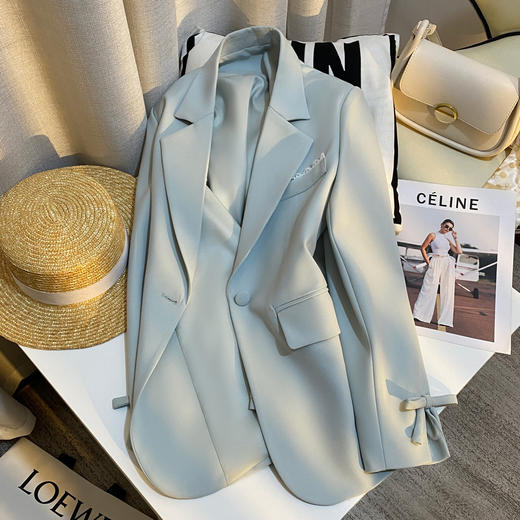 【清风外衣】蓝色千金感名媛西装外套！女2026春季新款独特袖口蝴蝶结设计小西服！ 商品图2