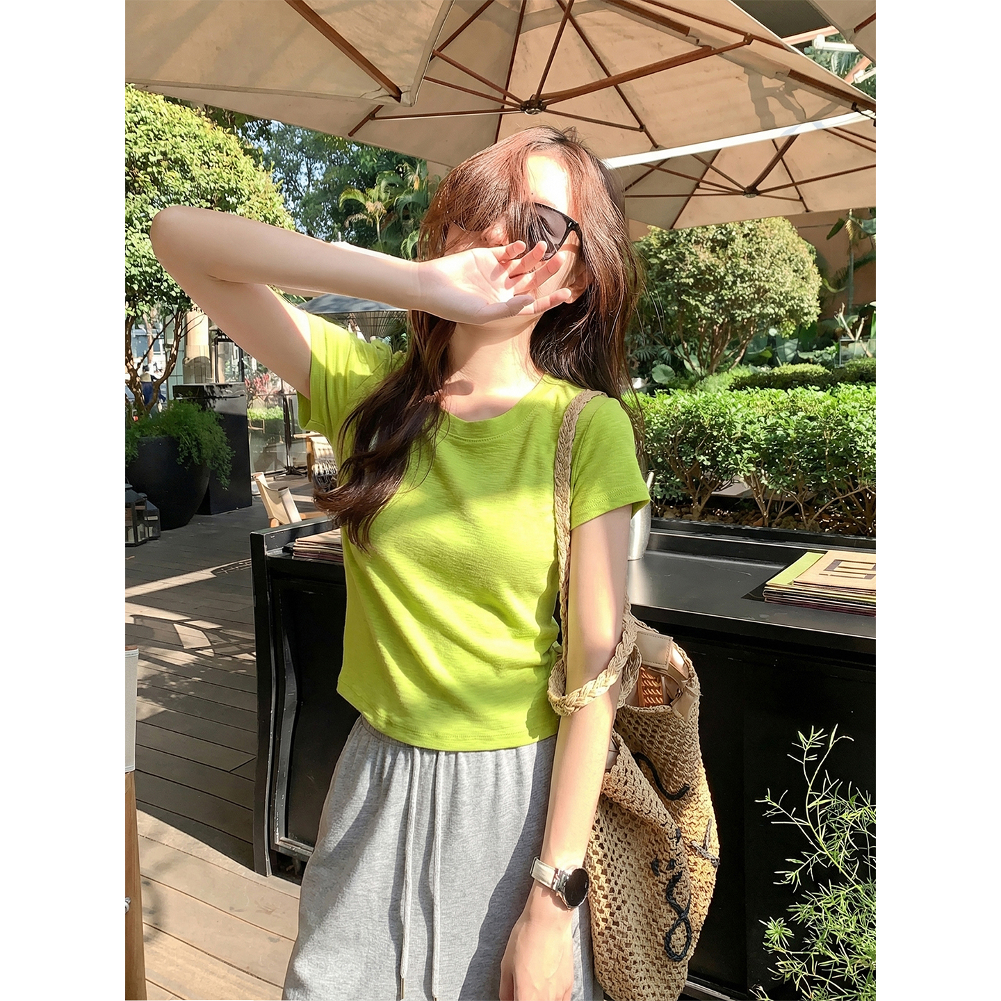 <曾小咸推荐>韩系纯色短款t恤女百搭上衣